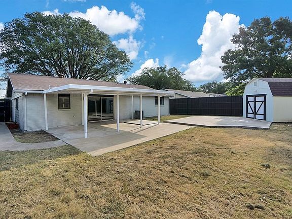 5th image of 3417 Chelsea Ln