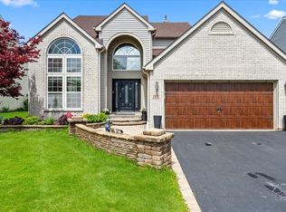 1930 Westridge Blvd, Bartlett, IL 60103