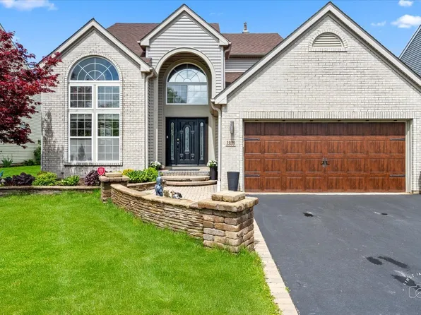 1930 Westridge Blvd, Bartlett, IL 60103