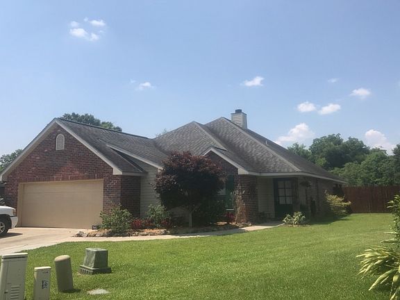 2nd image of 110 Quiet Meadows Cir