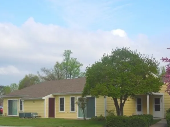 18 Willow Tree Dr #18, Montross, VA 22520