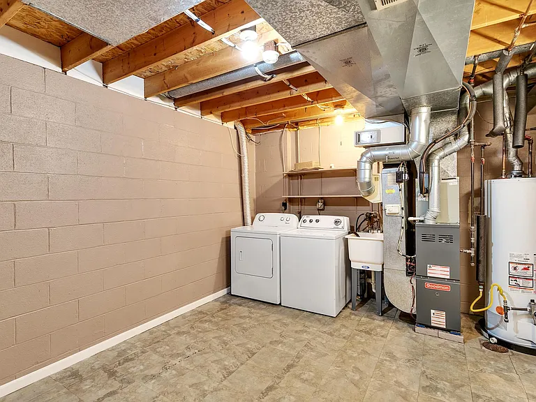 3014 Estate Dr — Photo 27