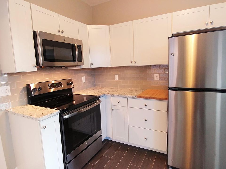 NEW CABINETS & APPLIANCES