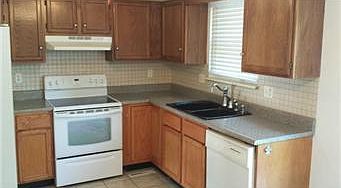 5th image of 5301 NW Pennington Ln