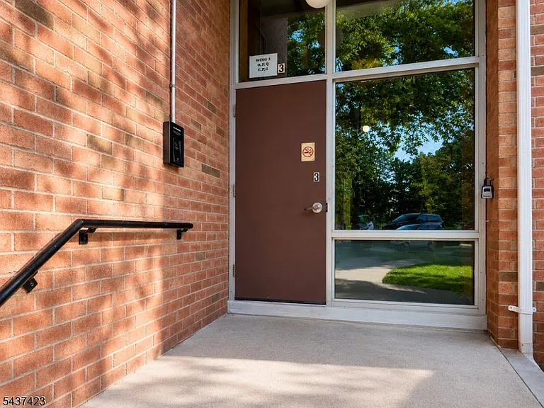 807 Eves Dr #3Q — Photo 13