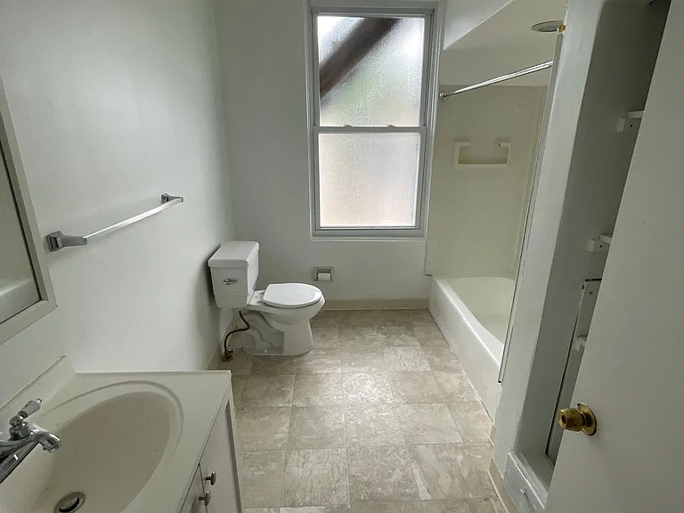 714 Ivy St #2 — Photo 15