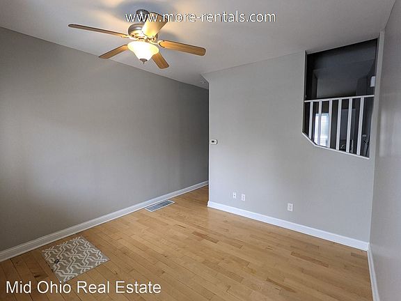 2nd image of 470 W 2nd Ave