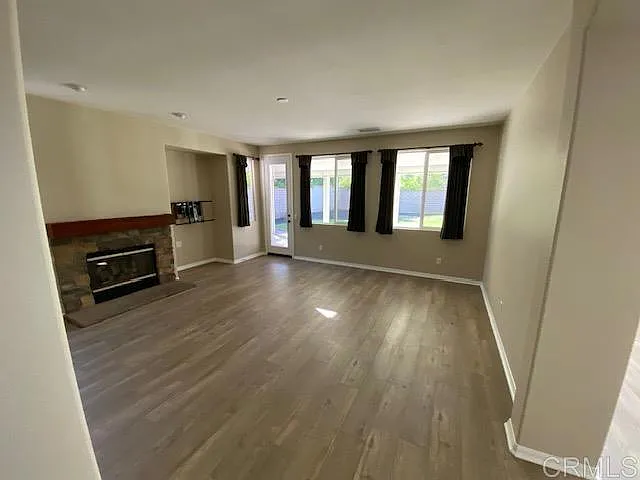 2330 Douglaston Gln — Photo 10