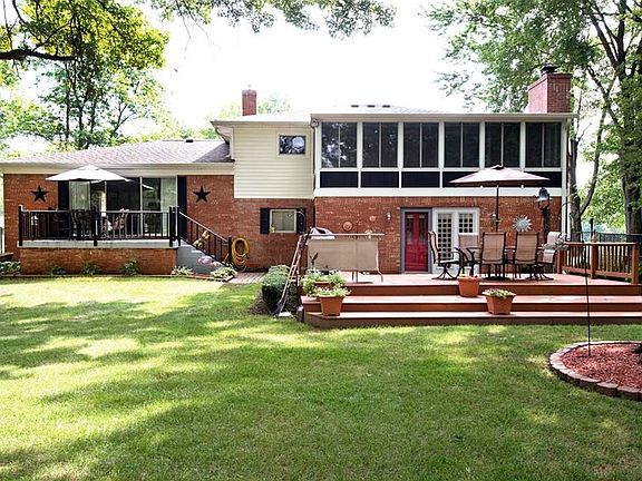 2nd image of 7330 Hollingsworth Dr