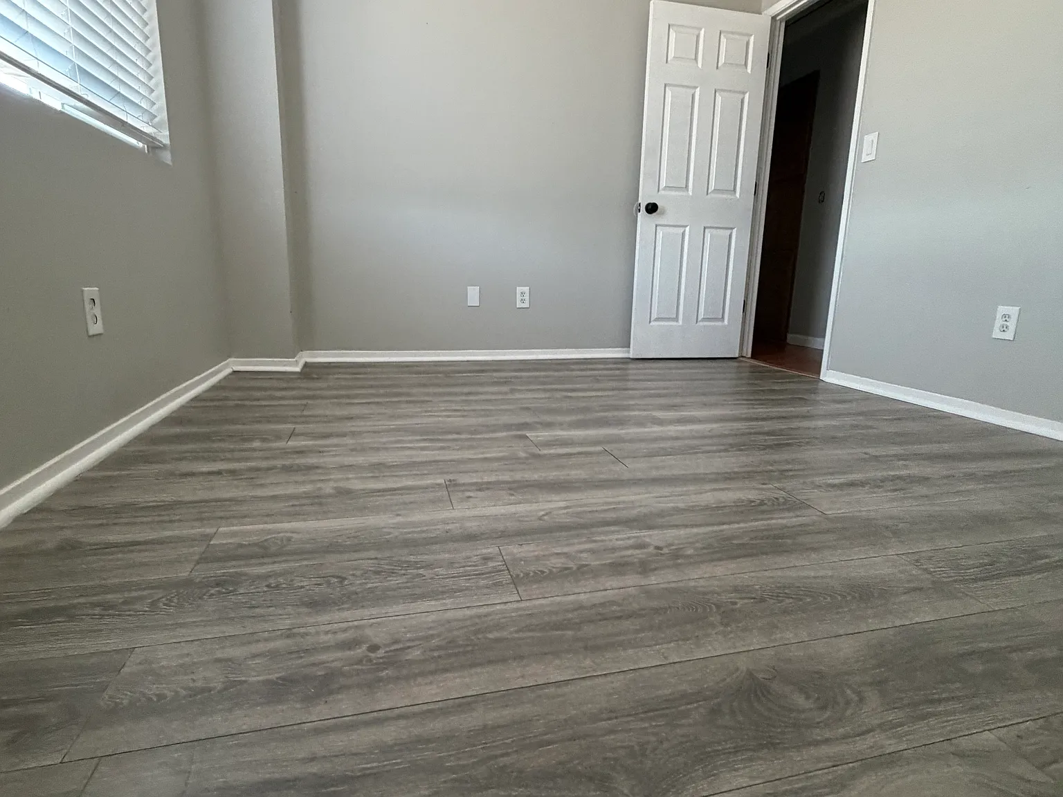 4 bed, 1717 sqft, $1,100 — Photo 1