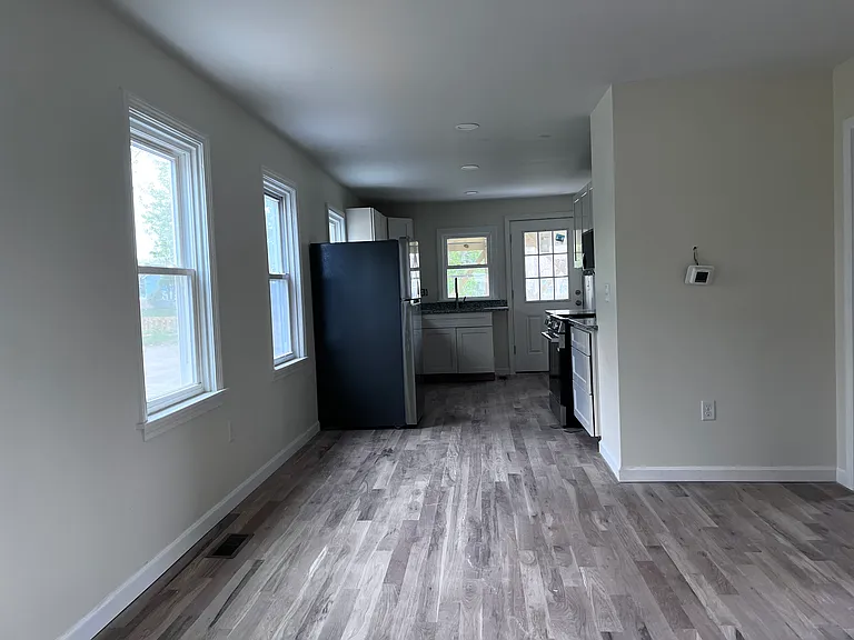 14 Marriott Ave #2 — Photo 14
