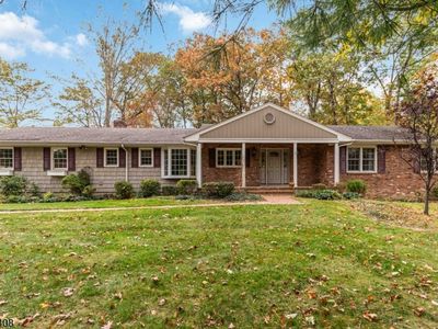50 Round Top Road, Warren, NJ, 07059