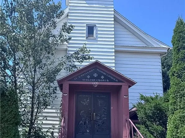 608 McKinley St, Hazleton, PA 18201