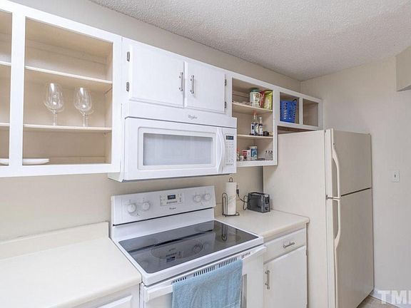 4th image of 600 Audubon Lake Dr #6-B24