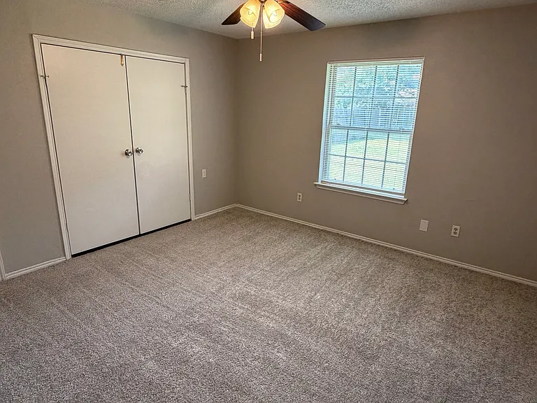 312 Juniper Dr — Photo 10