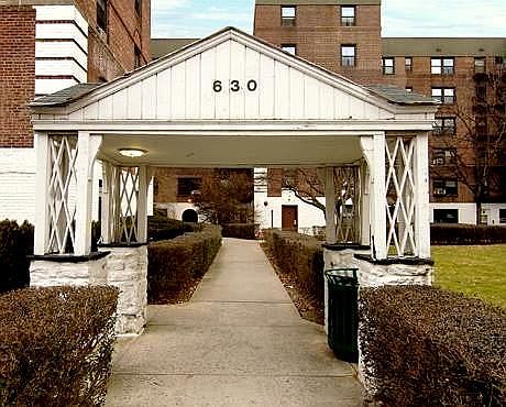 2nd image of 630 Gramatan Ave APT Grm2