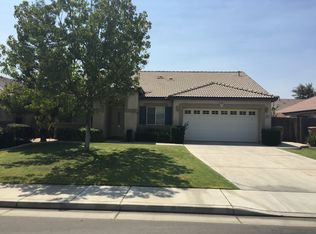 12007 Copernicus Ave, Bakersfield, CA 93312