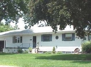 2314 Frontier Rd, Denison, IA 51442