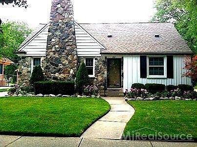 1st image of 1303 Edgewood Dr