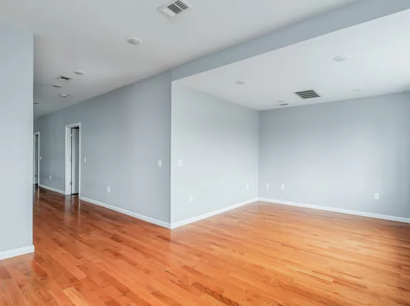 164 Avenue B image 6 of 18