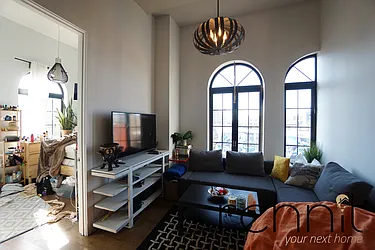 Rented by Rennit Inc.