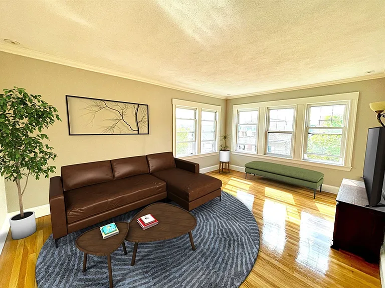 15 Puritan Rd — Photo 1
