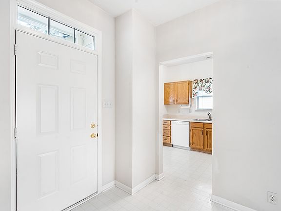 5th image of 11035 Palatka Ct