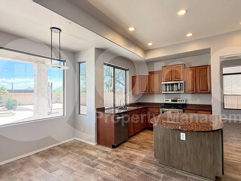 1415 W Windsong Dr — Photo 8