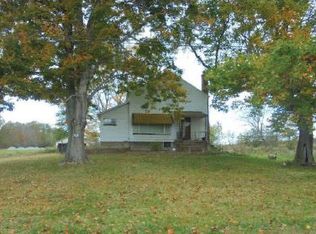 6805 Hoagland Blackstub Rd, Cortland, OH 44410