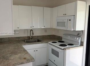 550 NW 131st St, North Miami, FL 33168