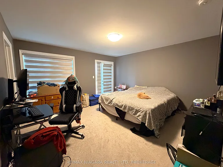 78 Bradley Ave — Photo 10