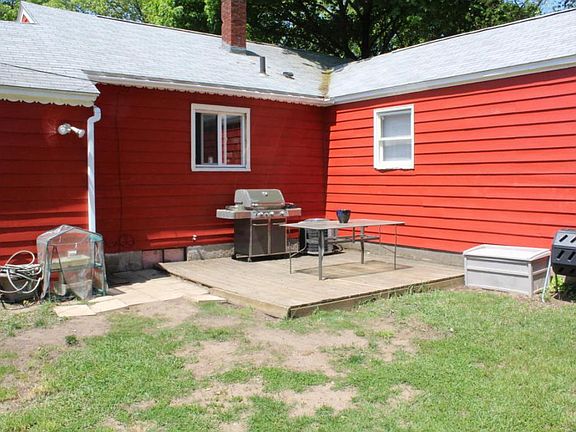 3rd image of 1635 Lyola Ct