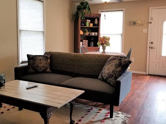 4th image of 625 McKinley Ave