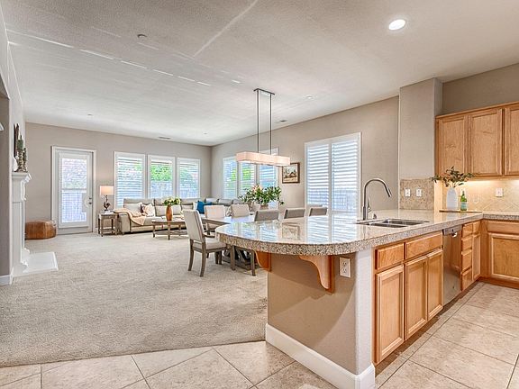2nd image of 415 Bordeaux Way