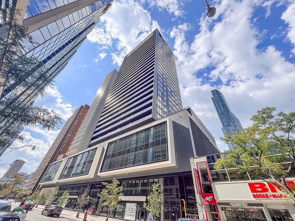 20 Edward St #618