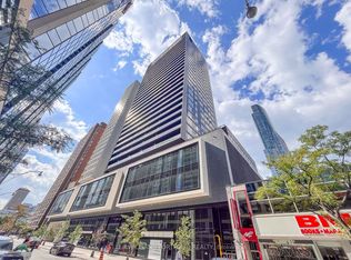 20 Edward St #618, Toronto, ON M5G 0C5