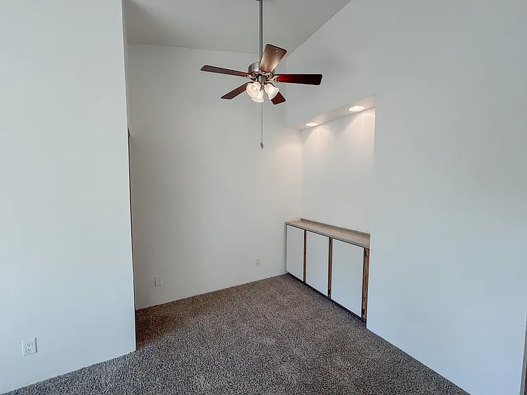 Stone Creek Apartments Beaverton — Photo 109