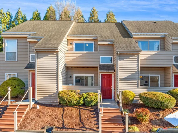 1360 Bradley Dr, Harrisonburg, VA 22801