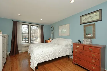 Sold by Houlihan Lawrence