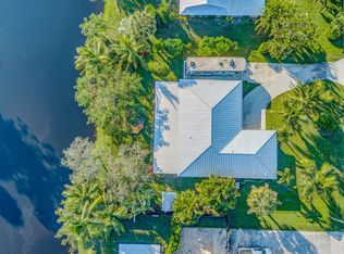 8772 SE Duncan St, Hobe Sound, FL 33455