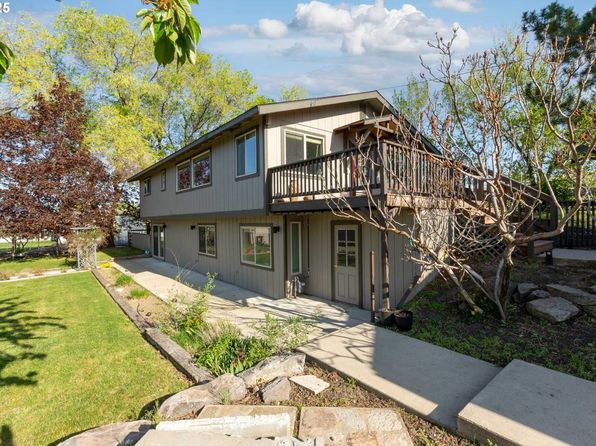 301 S 18th St, La Grande, OR 97850