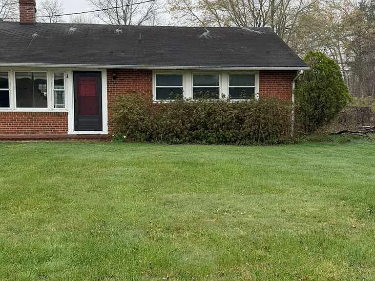 13209 Thornton Dr — Photo 20