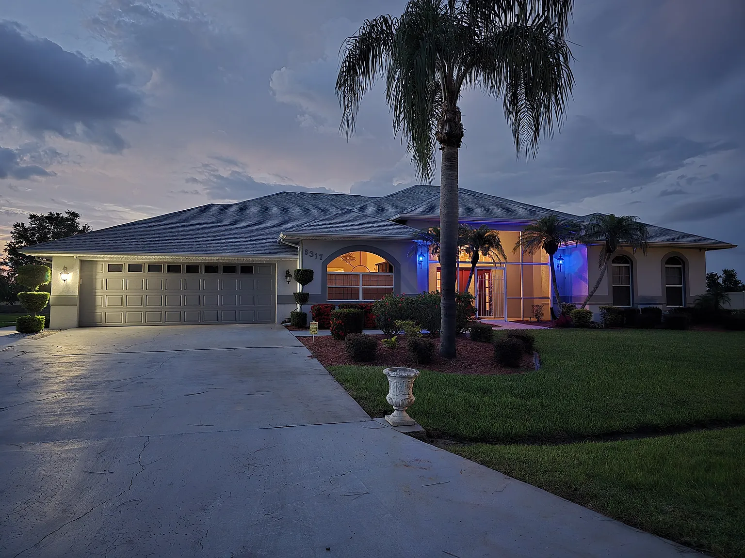 4 bed, 2702 sqft, $3,500 — Photo 4