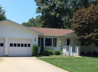 135 Judy Ln, Muskegon, MI 49445