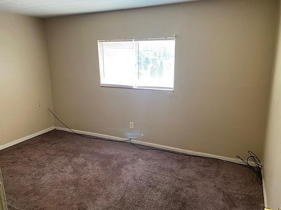5th image of 541 Gresham Park Dr #B