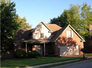 2233 Crosswalk Ln, Newburgh, IN