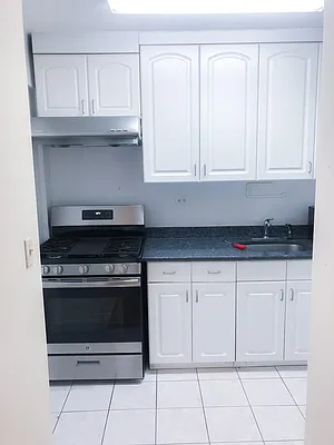 Rented by ONE Manhattan Real Estate | media 14