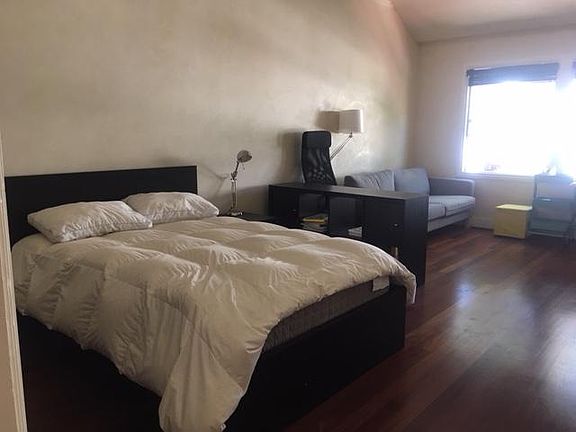 Unit comes unfurnished