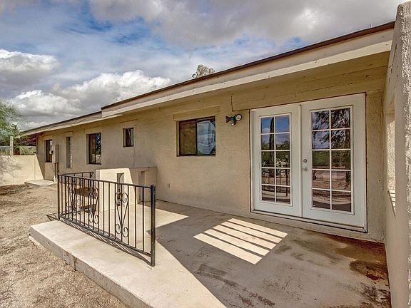 5th image of 34401 N 52nd St