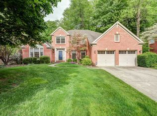 155 Woodcrest Dr, Loveland, OH 45140